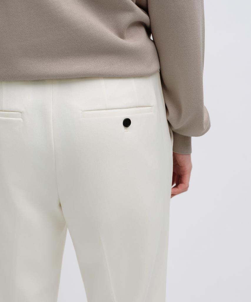 Musinsa Standard Semi-Wide Hidden Elastic Waist Slacks [Cream]
