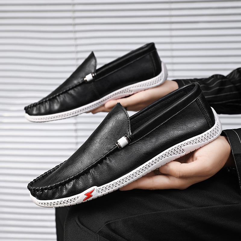 

Повседневная кожаная обувь для мужчин, новое поступление, универсальные стильные мужские мокасины, роскошные брендовые мужские туфли без застежек, кожаная обувь для ходьбы на открытом воздухе 44 чёрный