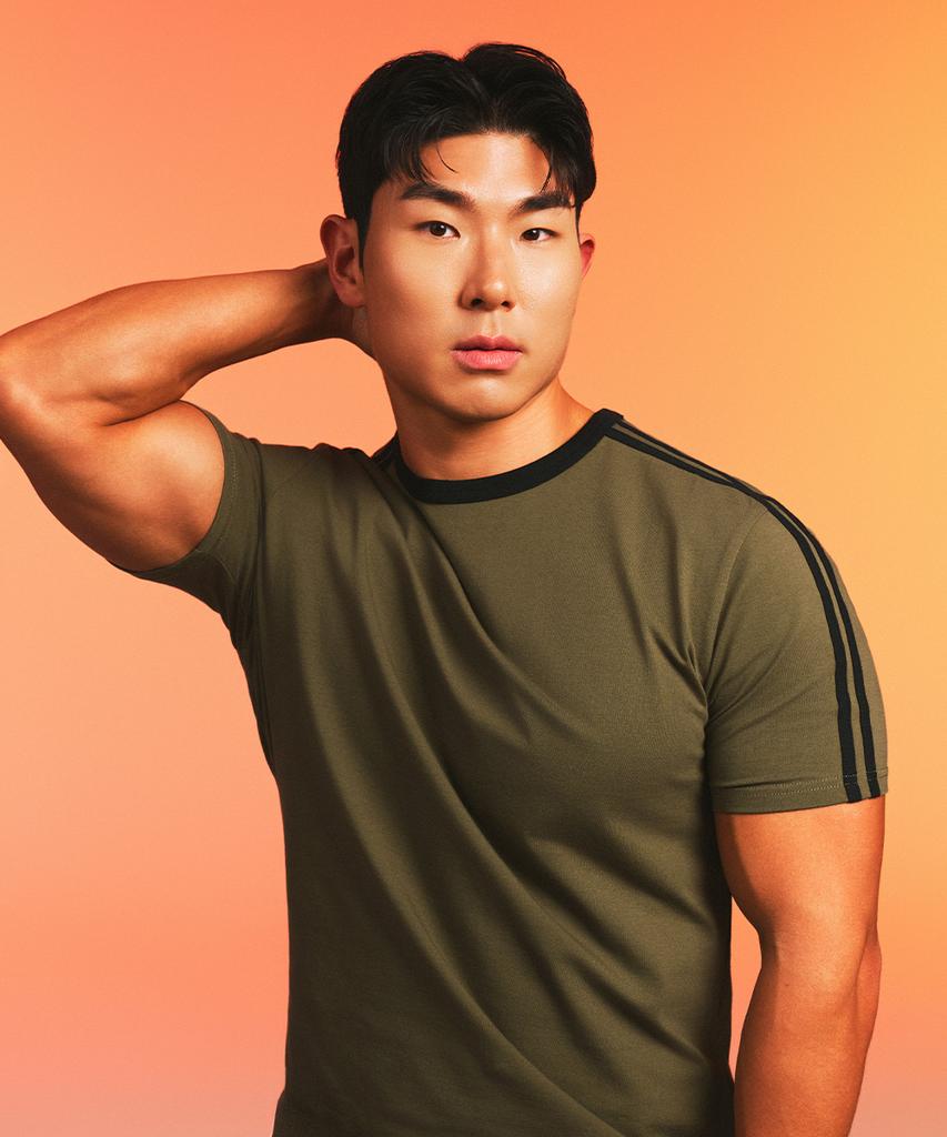 MUSINSA STANDARD SPORTS Cotton Air Muscle Fit Ringer Short Sleeve (2 Colors)