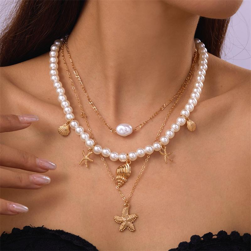 Boho Shell Starfish Shape Pendant Necklace for Women Elegant Imitation Pearl Layered Chain Necklace Trendy Summer Beach Jewelry