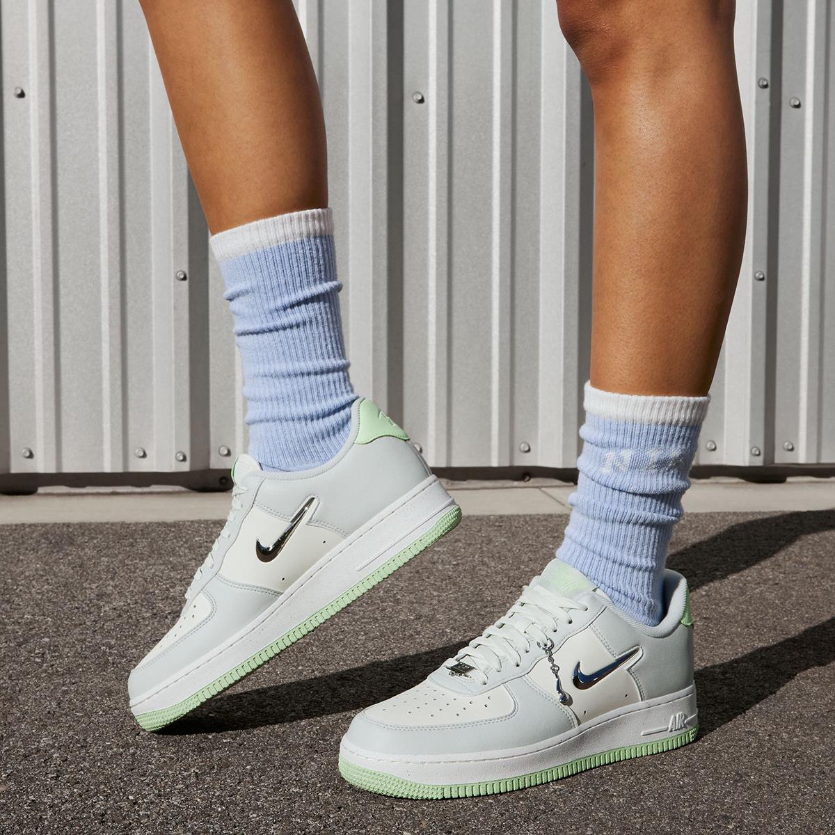 

[Nike] Women s Air Force 1 07 Next Nature SE, FN8540, 1020105511, Popular Korean Shoes 220