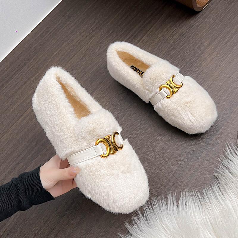 

Women s winter wear 2025 new Xiaoxiangfeng women s shoes snow boots warm cotton shoes Doudou shoes 33