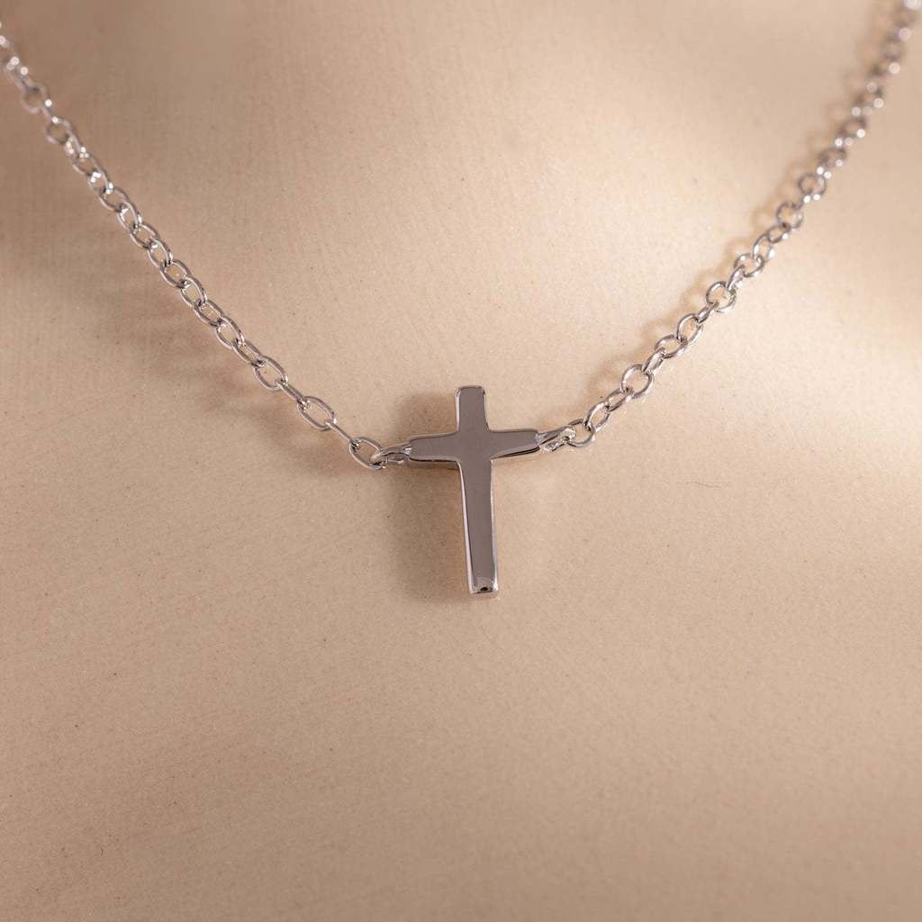Heart Shaped Cross Pendant Necklace With Pearl Chain For Fashionable Women And Men