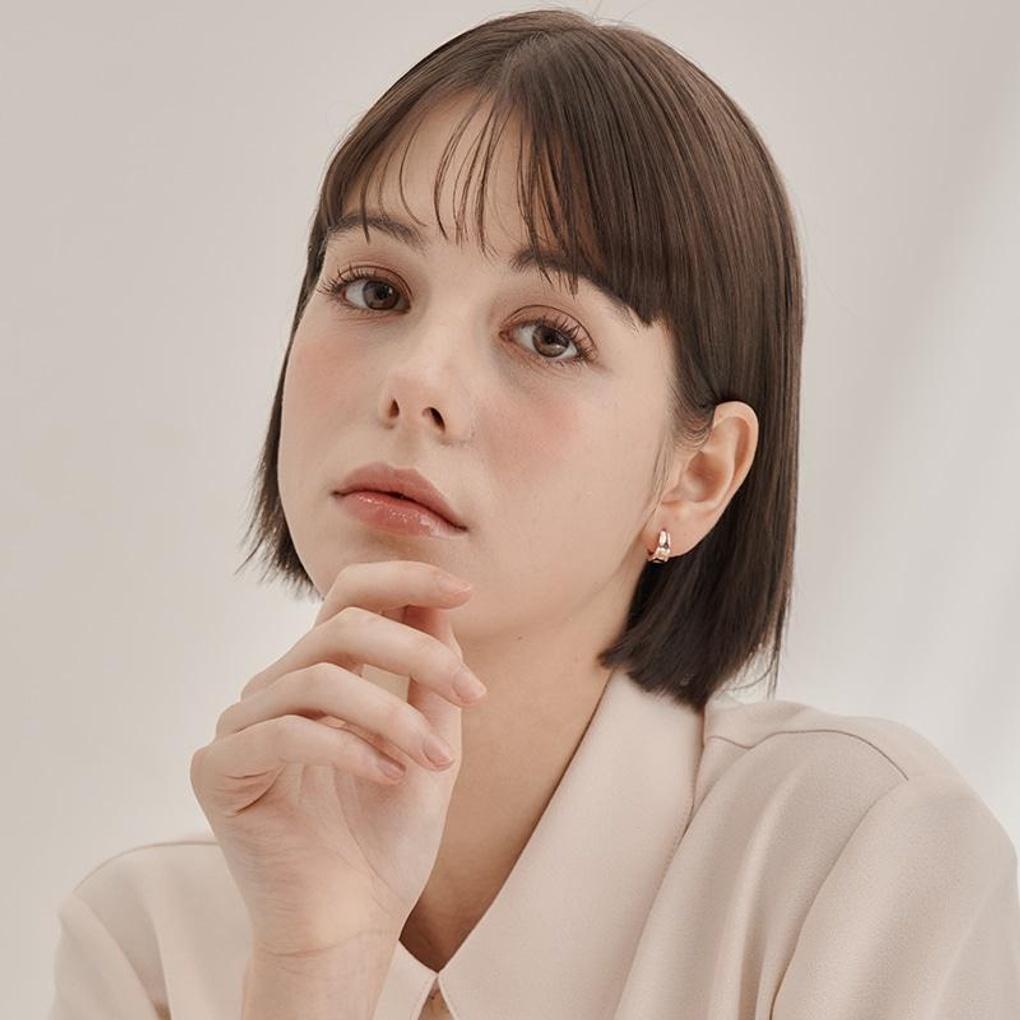 [ELLE Jewelry] 14K GF Simple Line Hole One-Touch Earrings ELGPEE558