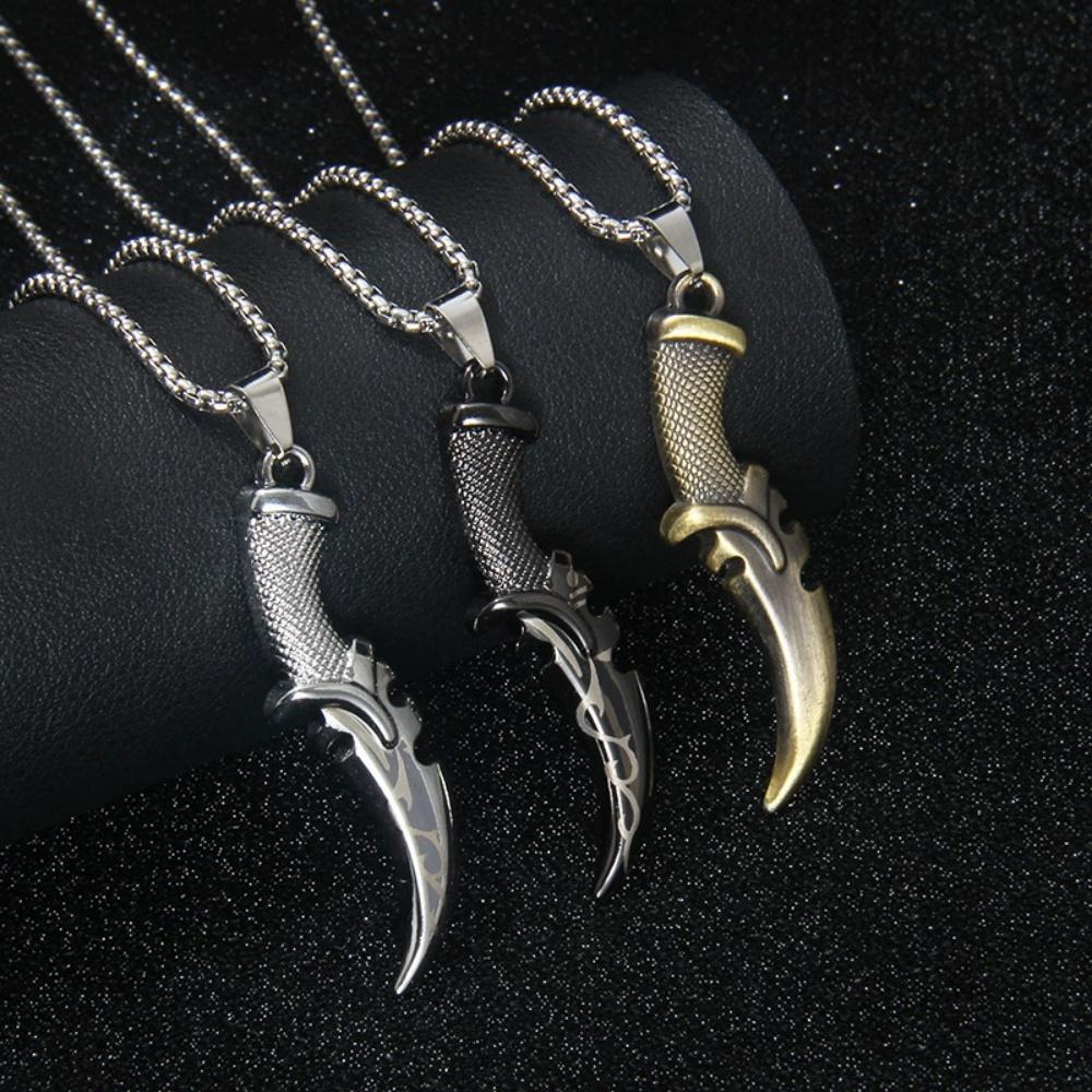 Nuova Collana con Ciondolo Coltello a Texture Geometrica da Uomo Stile Punk Hip-Hop Catena per Maglione Dominante Accessorio Vendita all'Ingrosso
