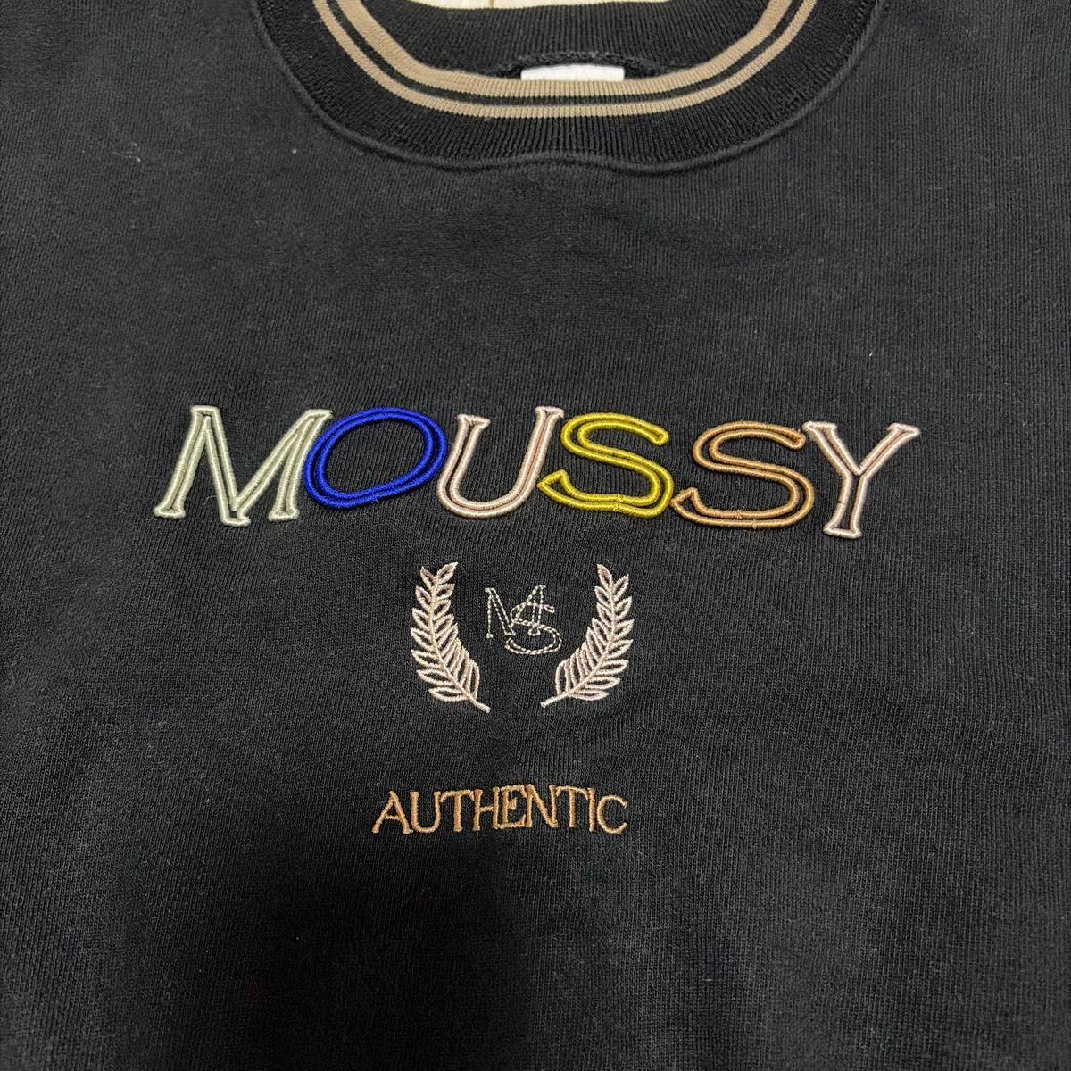 MOUSSY Tops Black Sweatshirt Parka Fleece Lined Embroidery Logo Sweatshirt Sweatshirt Black