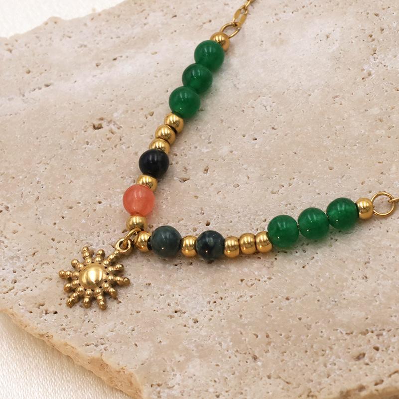Fashion Natural Stone Pendant Necklace French Retro Style 18K Gold Stainless Steel Sun Pendant Necklace Women