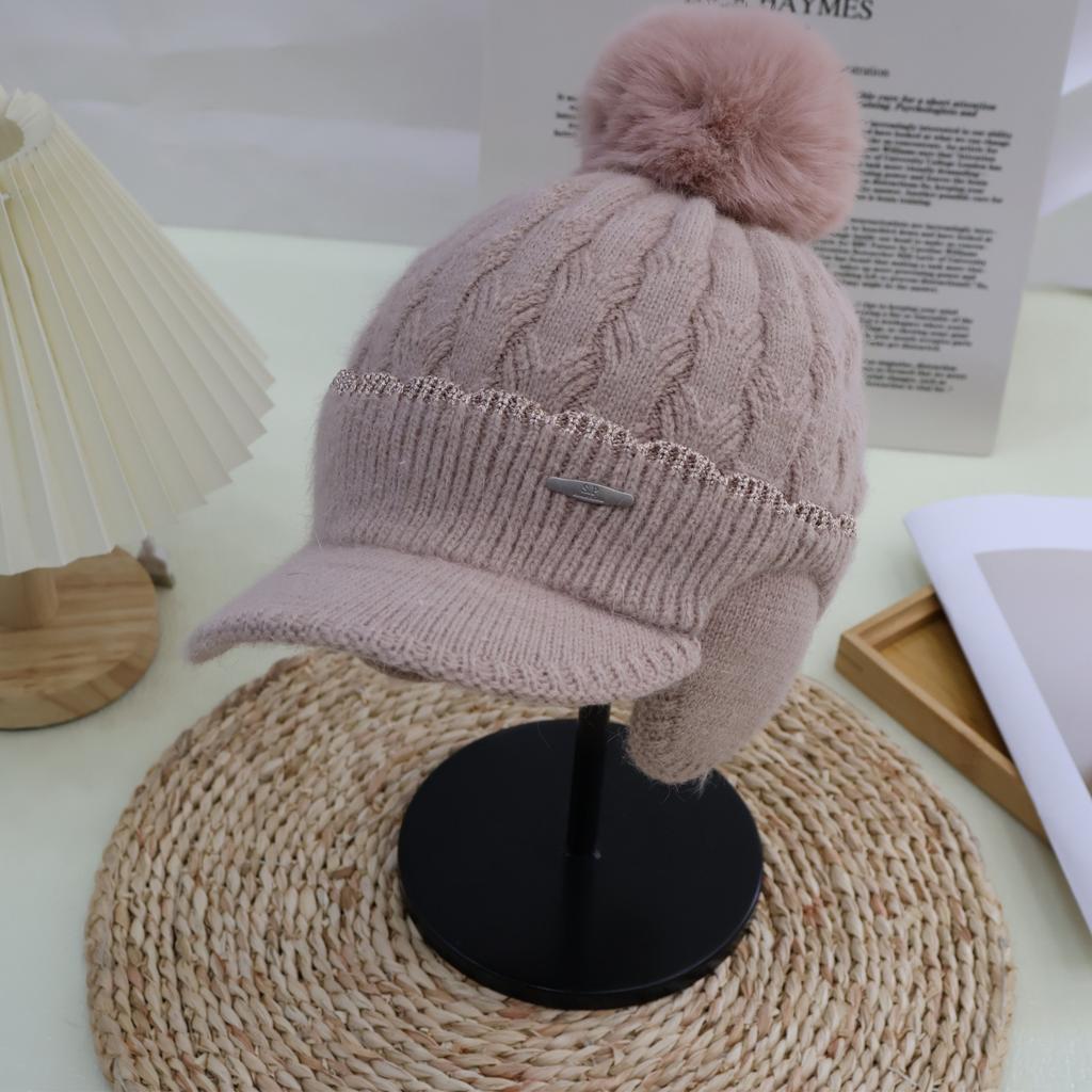 Hat Women's Winter Fleece Warm Wool Hat Windproof Hairball Duck Tongue Knitted Hat