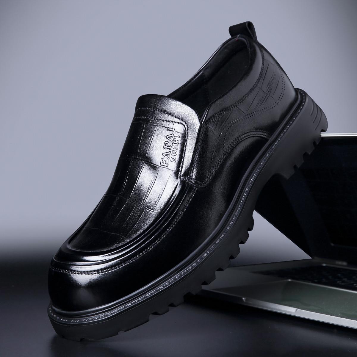 

Новая мужская кожаная обувь из натуральной кожи коровьей кожи лоферы на одной педали деловая повседневная обувь для мужчин среднего и пожилого возраста обувь для папы износостойкая и нескользящая 43