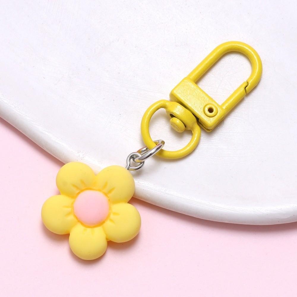 Kawaii Cartoon Colorful Flower Resin Flower Charm Accessories Keychain Backpack Hanging Decoration Bag Charms