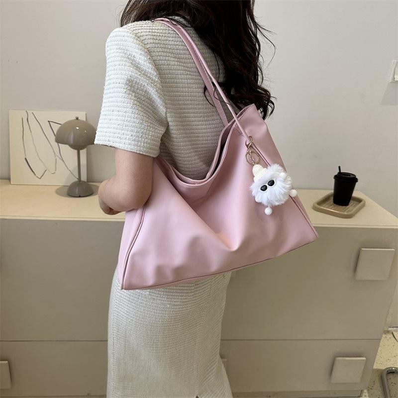 Large Capacity Elegant Tote Bag For Women Available In Chic Colors For Daily Use