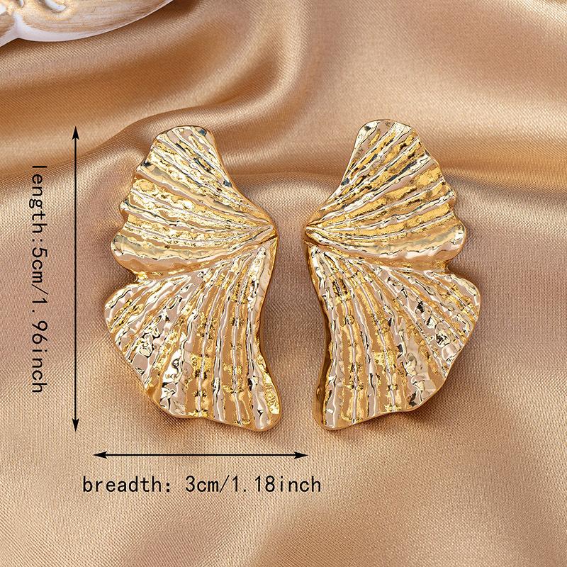 European and American Earrings Ins Wind Geometric Retro Jewelry High-end Niche Exaggerated Asymmetrical Women's Earrings