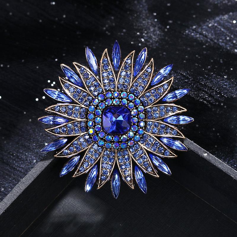 Modische High-End Kristall Sonnenblume Luxuriöse Sonnenblume Damen Accessoires Brosche