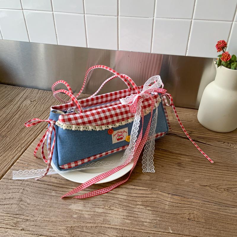 

Корейская милая свежая кружевная сумочка 2025 ретро мода красно-синяя контрастная клетчатая сумка 29*9*11