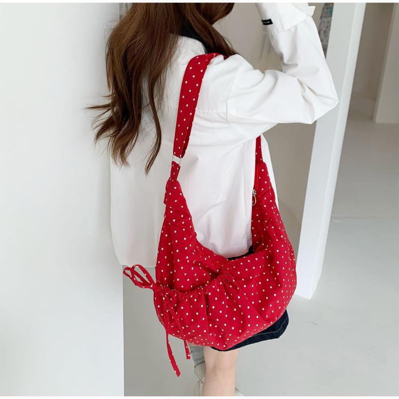 Korean Fashi Polka Dot Shoulder Bag Women Pleated Dumpling Bag Lightweight Large Capacity Shoulder Bag Zippered Crossbody  Bag
