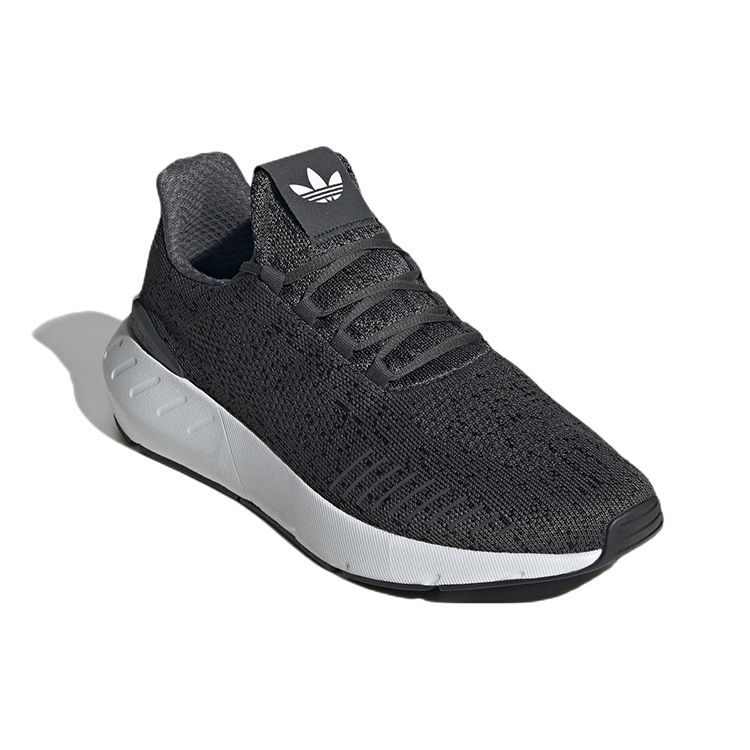 Adidas Originals Swift Run 22 Comfortable Sports Fabric Durable Breathable Low-Top Casual Running Shoes Unisex Sneakers Black GW6811