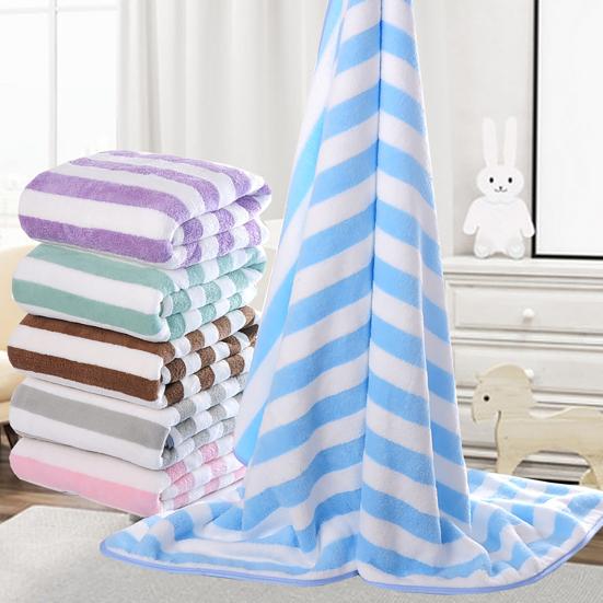 Striped Microfiber Bath Towel, Ultra Absorbent Quick Dry Towel, Lightweight Plush Towel for Beach Pool Travel And Daily Use