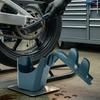 Motorcycle Bike Chain Oil Storage Tool Box Chain Cleaning Oil Splash-Proof Tool Agent Widely Used Chain Oil Anti-spray Tool