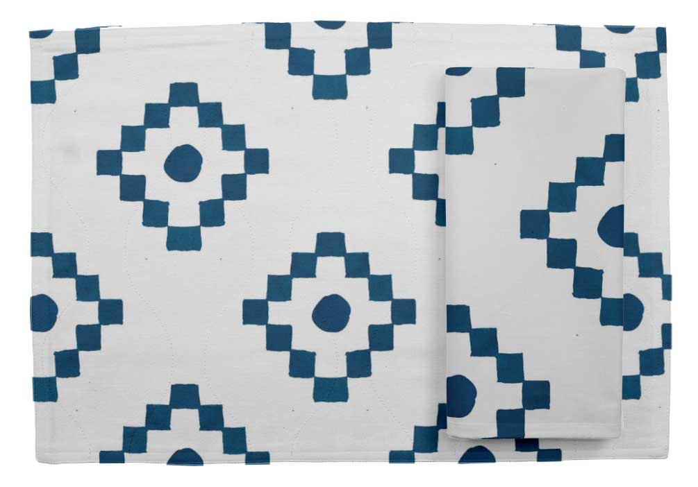 S4Sassy Blue Diamond Geometric Everyday Washable Placemats With Napkins Dining Table