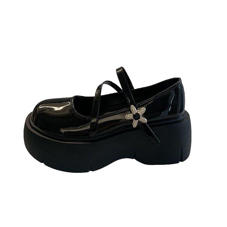 

Модные и удобные черные туфли, женские летние дышащие туфли в британском стиле Niche Love Buckle с толстой подошвой и блестящей подошвой Mary Jane 39