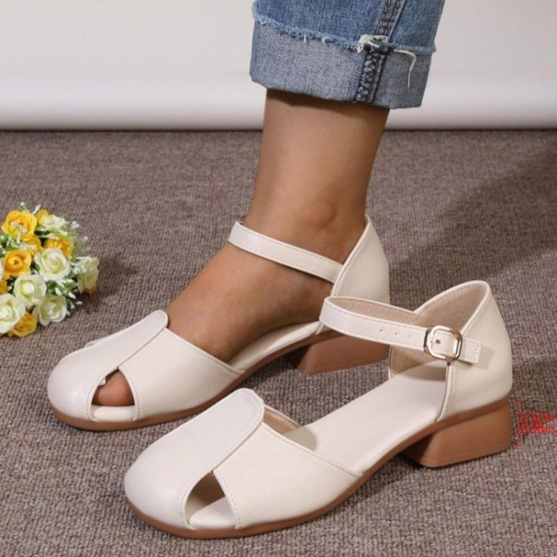 Fashion 2025 Summer New Buckle Strap Women's High Heels Outdoor Round Toe Low Heel Daily & Casual Pumps Women Concise Hollow Sandals