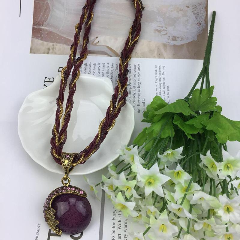 New Product, Fashionable Retro Ethnic Style, Necklace, Diamond-encrusted Opal Necklace, Sweater Chain.