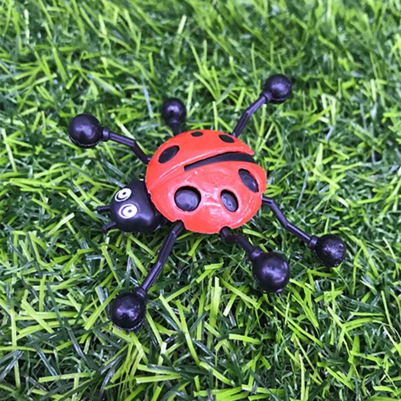 Wall Climbers Insects Rolling Glass Insects Sticky Wall Climbing Capsules Children's Gifts New Strange Toys