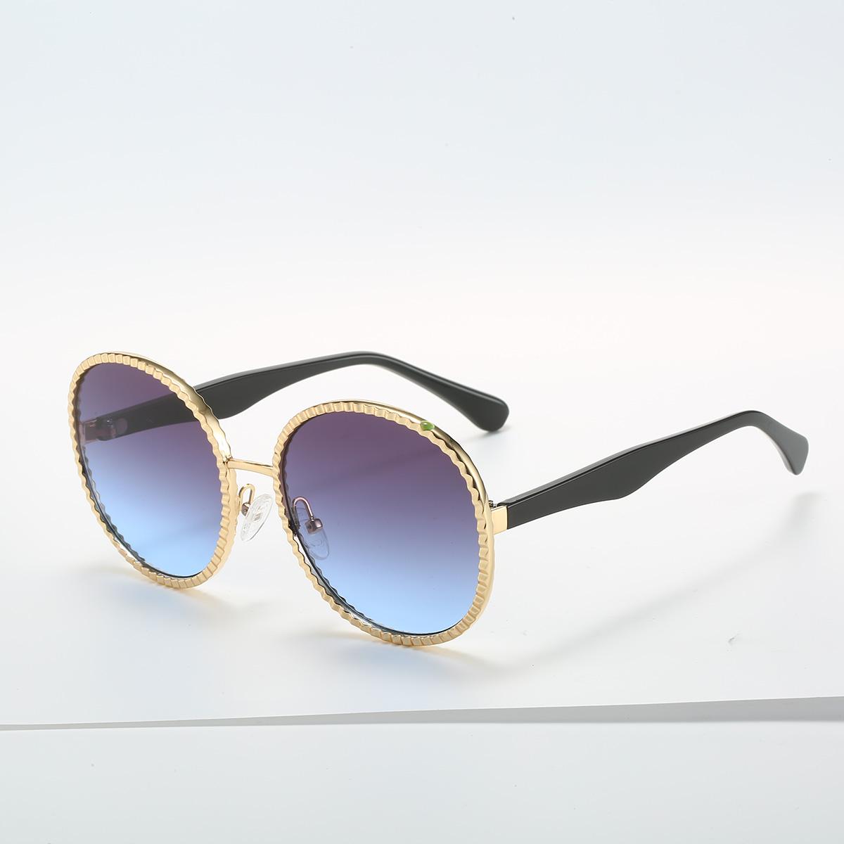 Retro Oval Metal Sun Glasses for Women Luxury Fashion Female Sun Glasses Unisex Stylish Shades UV400 Designer Sun Glasses