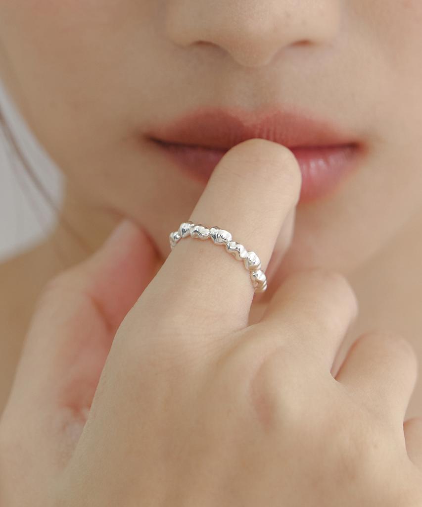 Byweekend Seed Heart Ring
