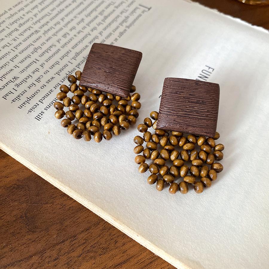 Silver needle bohemian vacation style square beaded earrings niche high-end stud earrings French retro fashion earrings