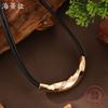 New smooth irregular crescent moon leather rope necklace, women's retro high-end crescent neck necklace