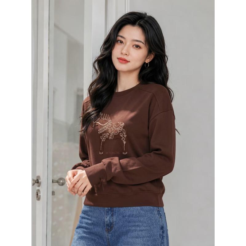 Basic House Women's Embroidered Crewneck Sweatshirt
