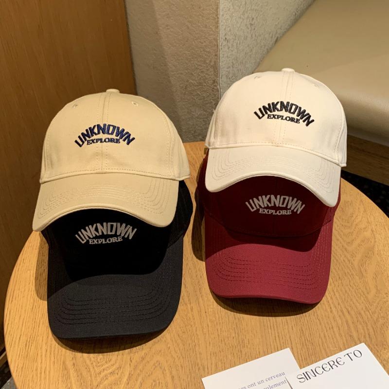 Simple letter embroidery baseball cap women's spring summer casual versatile retro red face cap
