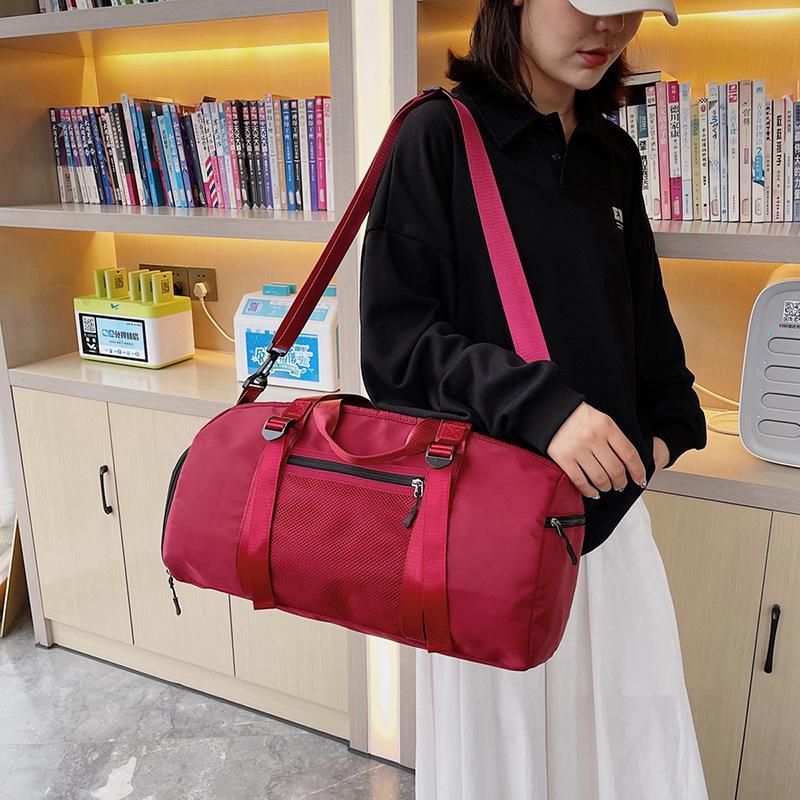 Large Capacity Travel Bag Dry Wet Separation Sports Gym Bag Yoga Bag Strap Shoe Compartment Can Be Used To Cover The Luggage Bag