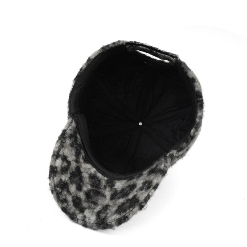Polyester Animal Print Baseball Cap with Thick Soft Lining, Firm Bill and Rear Adjustment for Adult Unisex Cold Weather Wear