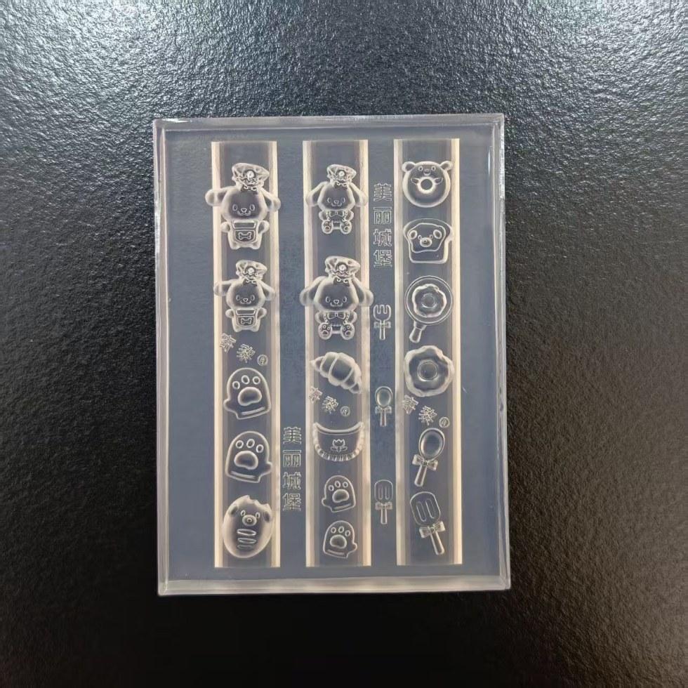 3D Silicone Nail Mold Kitchen Cute Pet Bear Dog Cake Ice Cream Dessert Transparent Template Diy Design Nail Art Decoration
