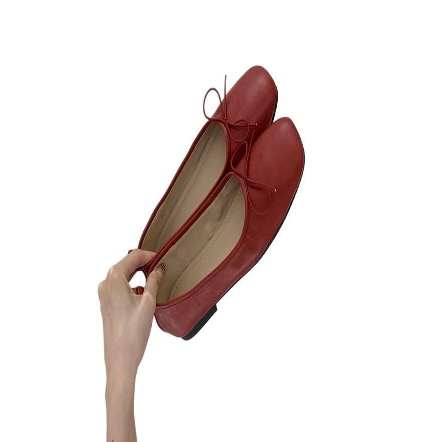 2025 New Bow Round Head Shallow Mouth Mary Jane Single Shoes Women's Patent Leather Flat Bottom Commuting One Pedal Grandma Shoes