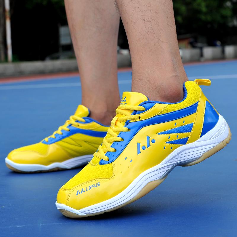 2026 White Blue Professional Table Tennis Shoes for Men and Women Training Volleyball Indoor Outdoor Badminton Women Shoes