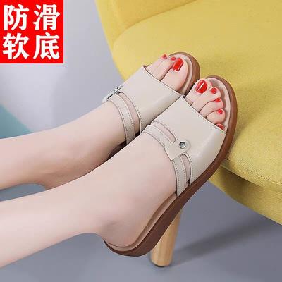 Coole Hausschuhe Damen Oberbekleidung 2025 neu Sommer flachbödig rutschfest Mittelalterliche und ältere Mutter Schuhe Mittelalterliche Damen Weichlederhausschuhe