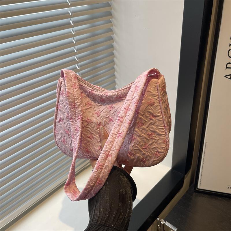 

Niche design handbag, new high-end shoulder bag, small, fresh and large-capacity lightweight small cloth bag. розовый