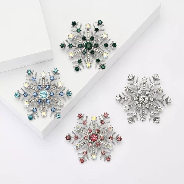 Stylish Snowflake Brooch Lightweight Alloy Design Corsage Badge Pin Comfortable Wear For Christmas Party Clothing