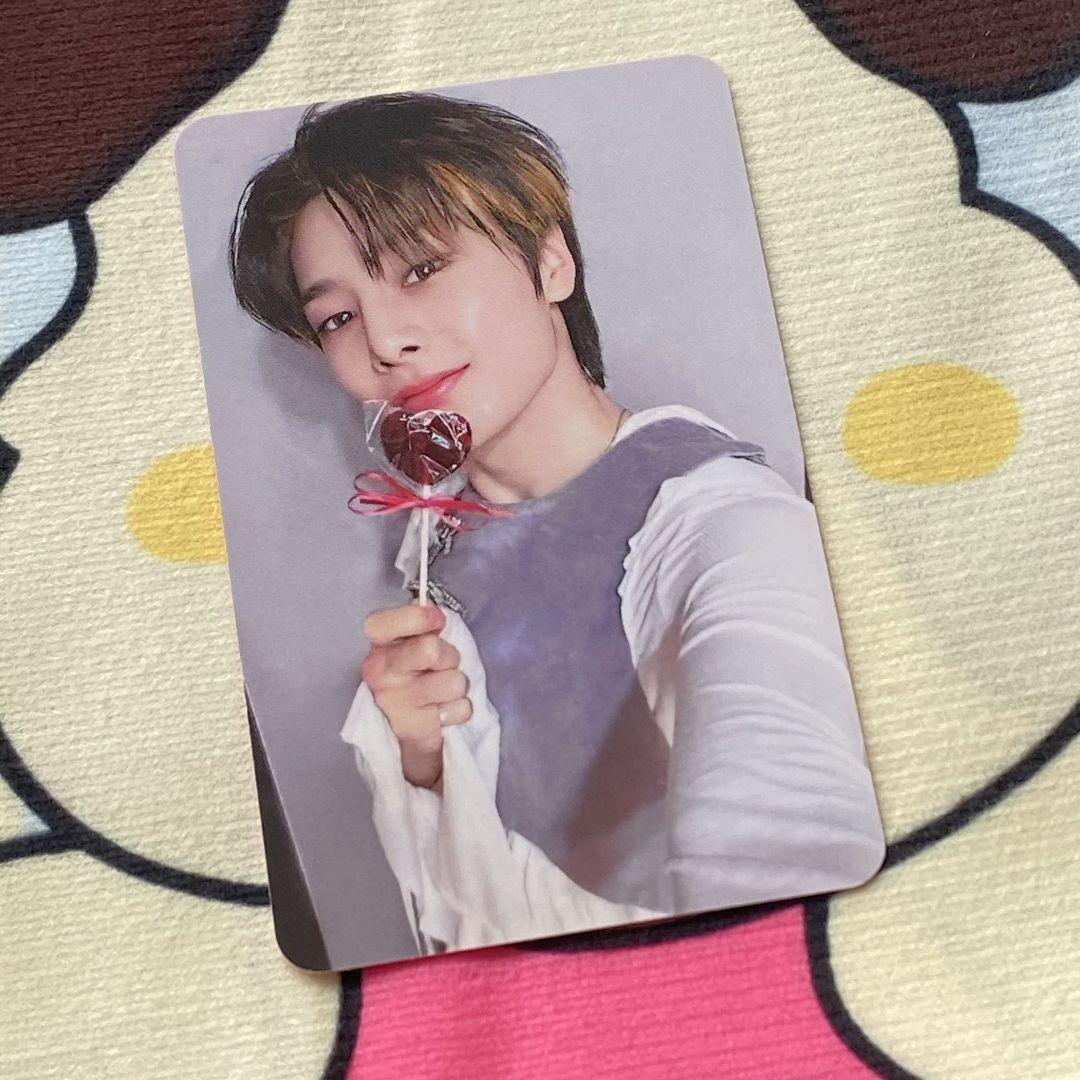 

[USED] StrayKids Raku-STAR Ien Winning Streaming Trading Card