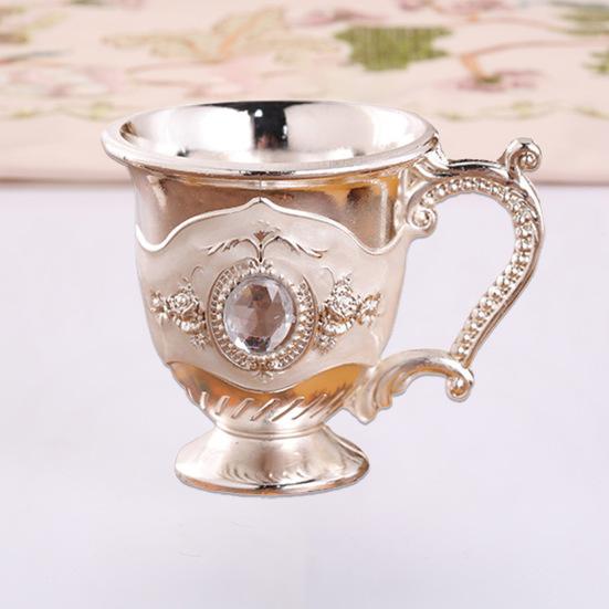 Vinglass Kreativ retrodesign sinklegering Utsøkt praktisk drikkekoppfest