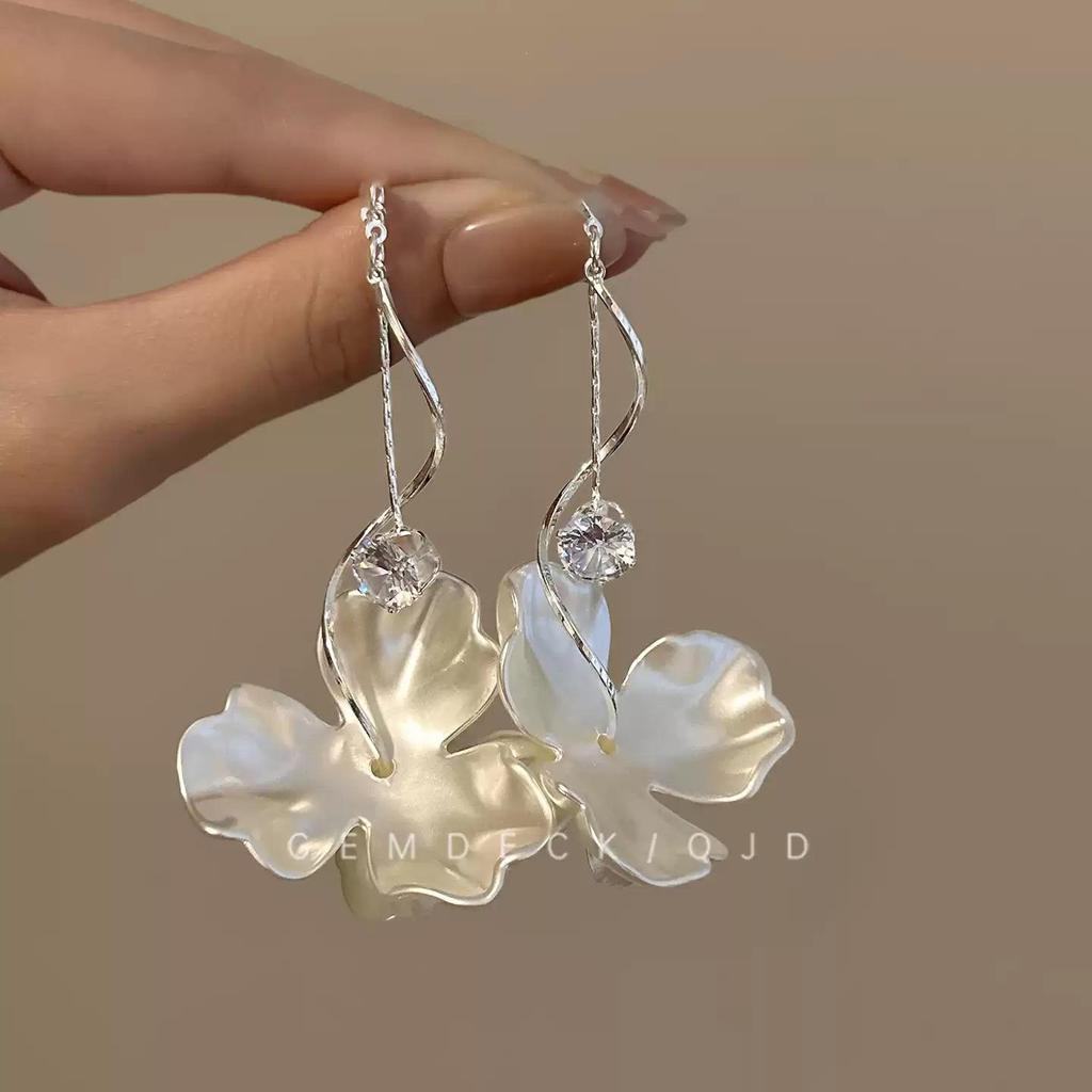 Boucles d'oreilles de luxe rétro français café ambré - Puces élégantes pour femmes avec design de niche