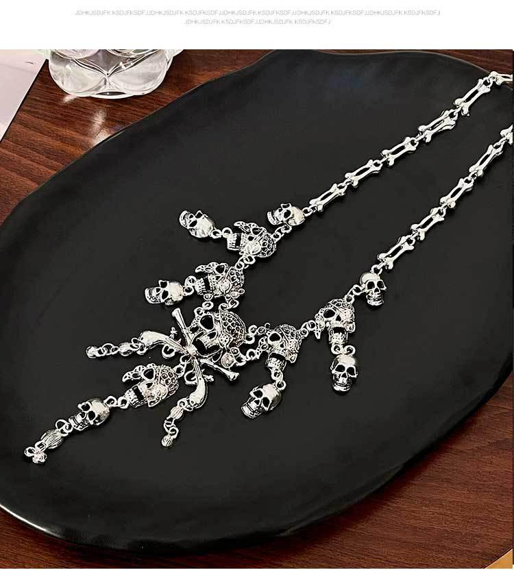 Collier à pampilles rétro style européen et américain pour Halloween