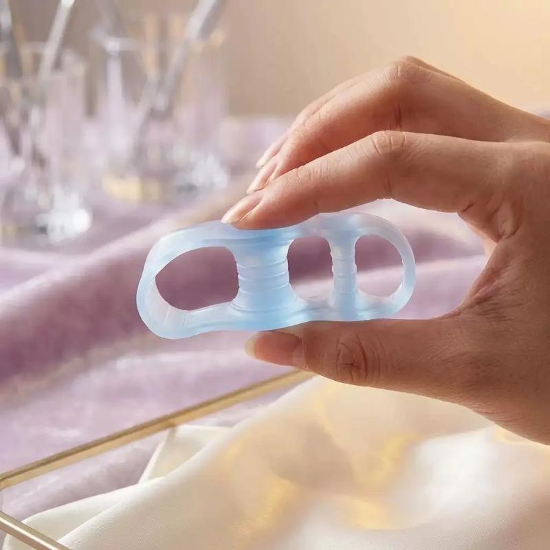 1 Pair Soft Silicone Big Toe Separators Breathable Anti Friction Foot Cushion Pads Unisex for Daily Shoe Wear