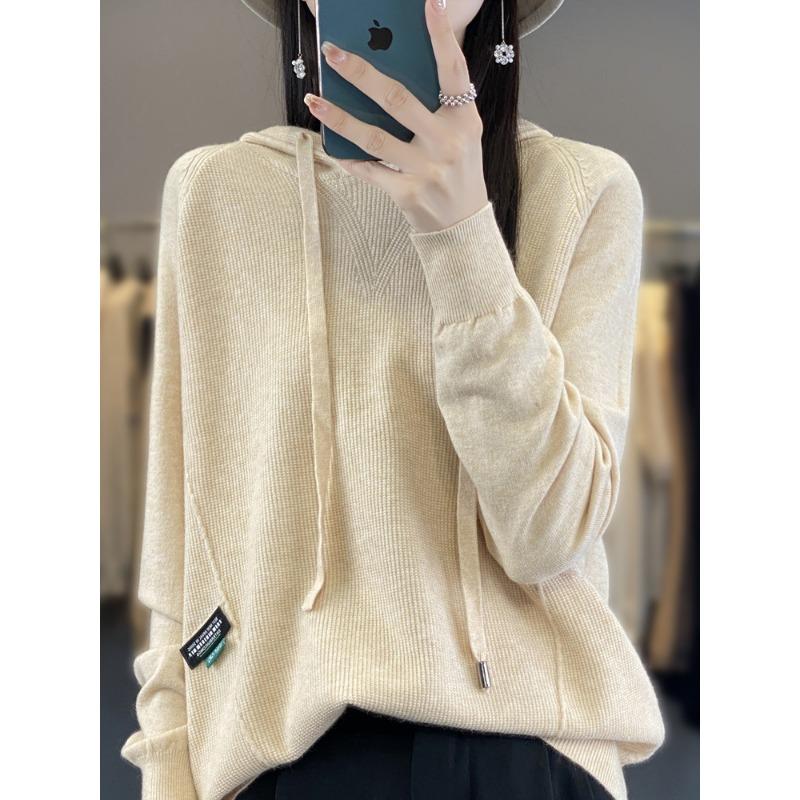 

Thickened warm hoodie autumn and winter new loose hooded knitted sweater women s versatile soft waxy sweater jacket tide S