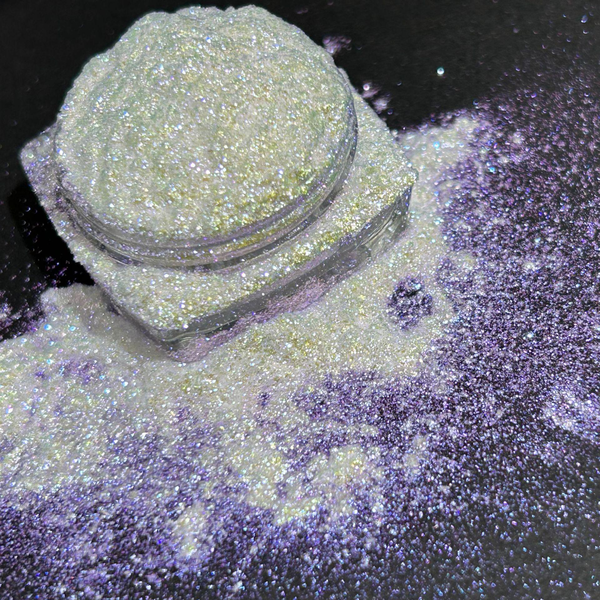 

Радужное стекло Серебристые тени для век и пудра-хайлайтер Эпоксидный глиттер. 20g