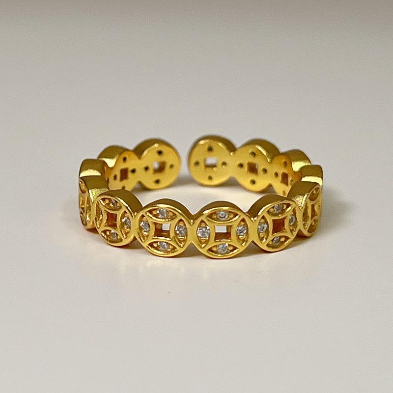 

Vintage Style S925 Sterling Silver Adjustable Coin Ring for Women - Hollow Design with Micro-Paved Copper, Light Luxury Index Finger Accessory Adjustable