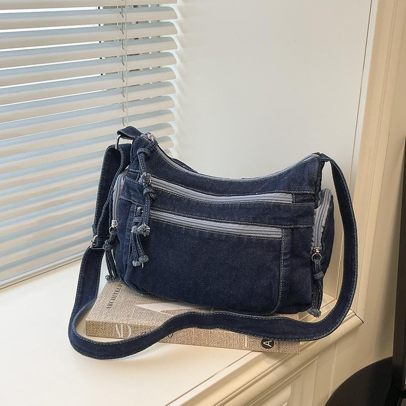 

Denim bag women s large-capacity casual messenger bag college student class commuter tote bag темно-синий